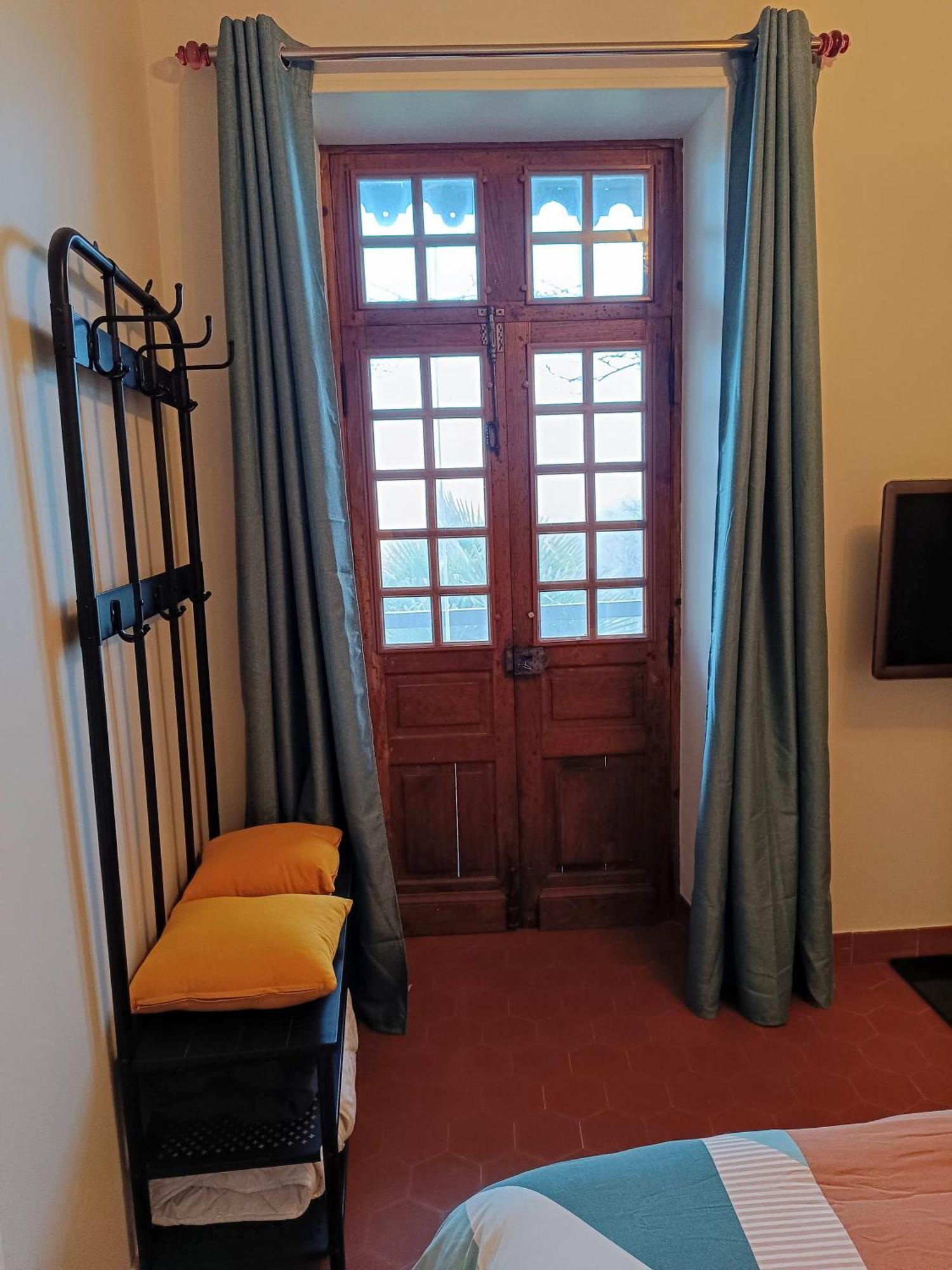 La Fontaine Du Mas Bed & Breakfast Thiviers Exterior foto